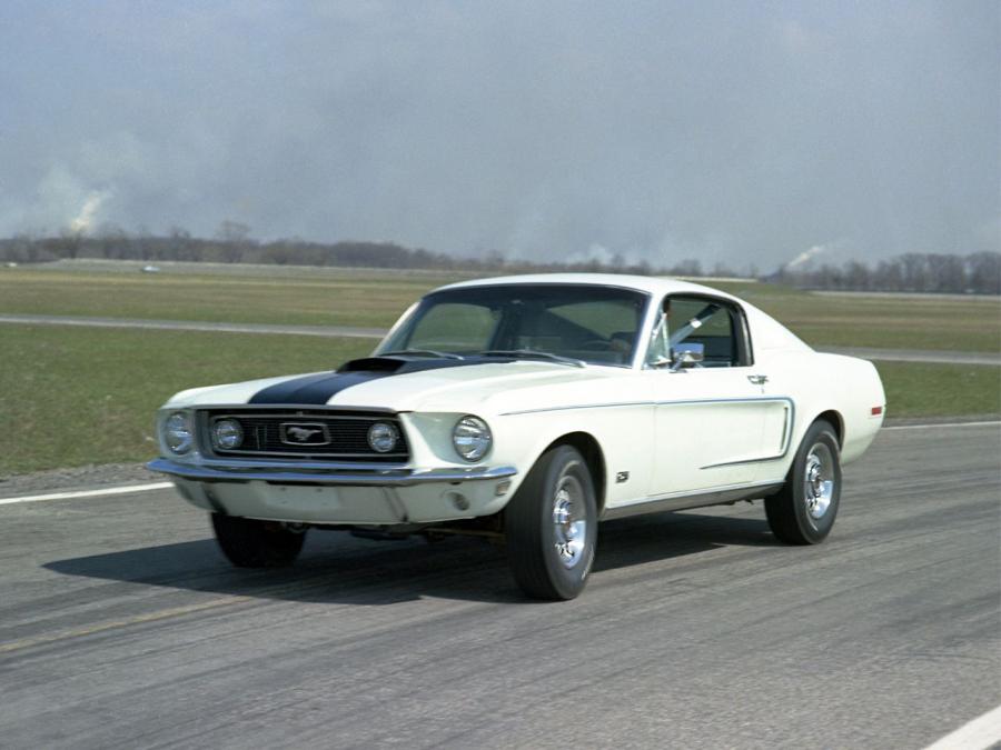  Ford Mustang GT 428 Cobra Jet Fastback 1968 года  (фото 1 из 12)